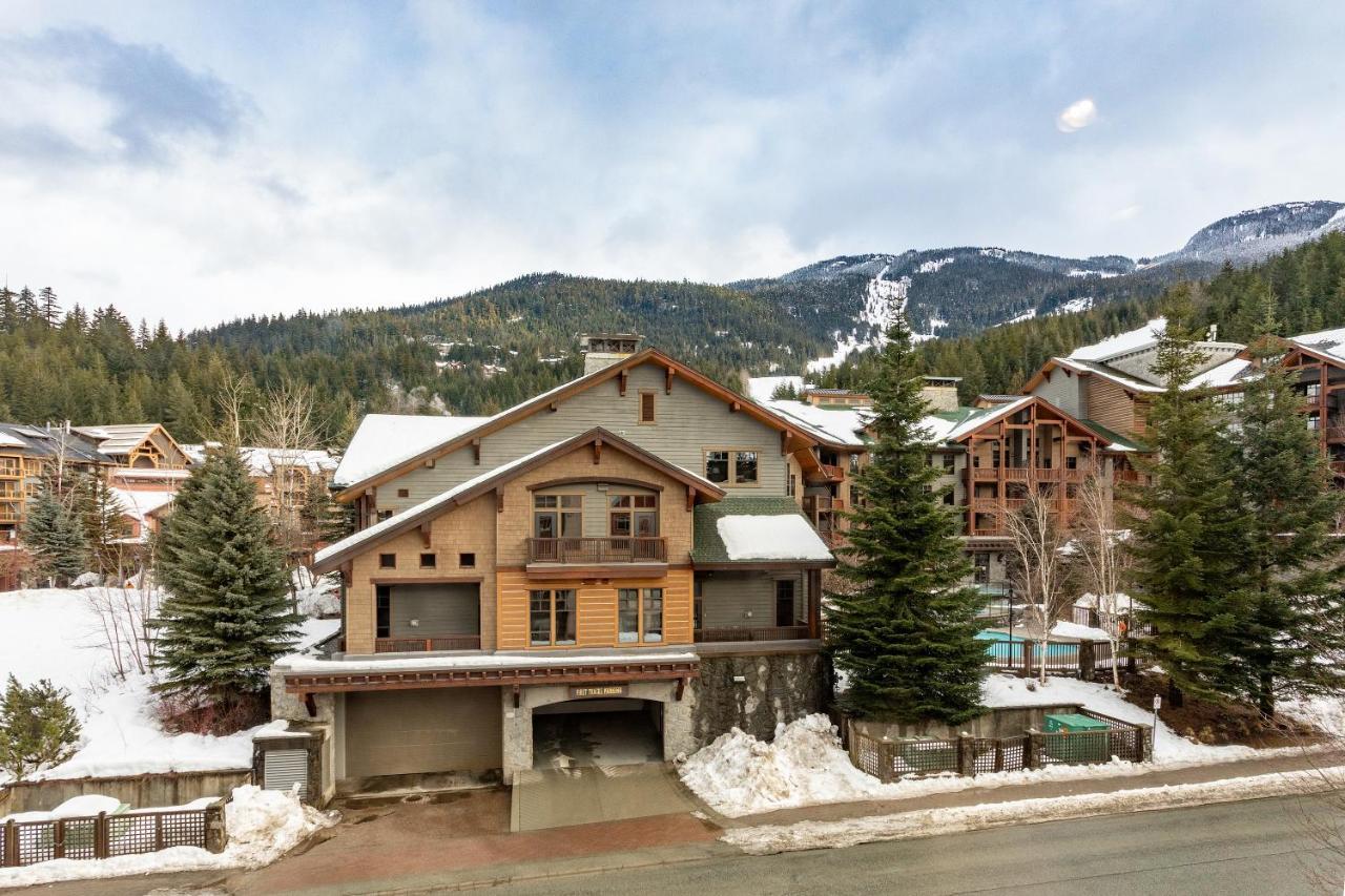Lake Placid Lodge By Whiski Jack Whistler Buitenkant foto